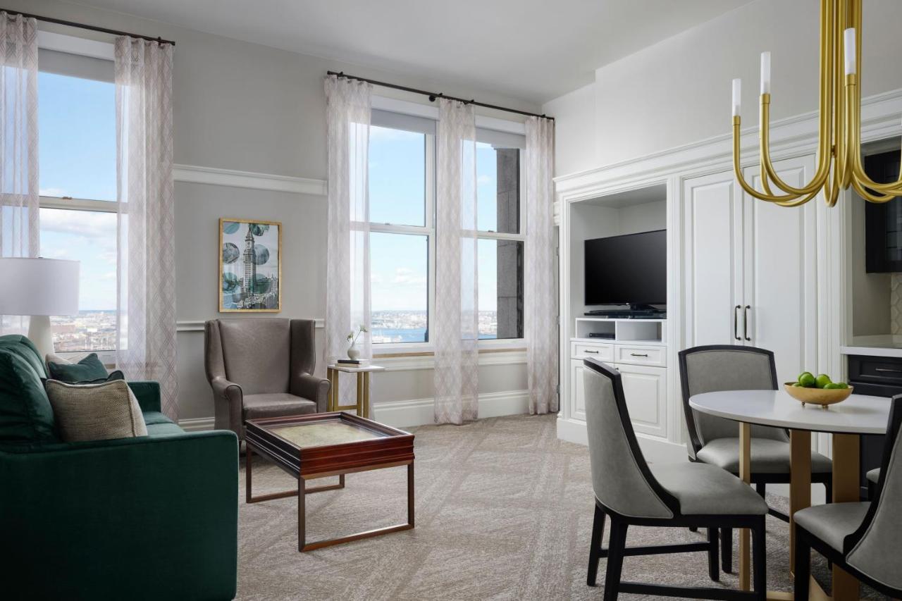 Отель Marriott Vacation Club At Custom House, Boston   Экстерьер фото