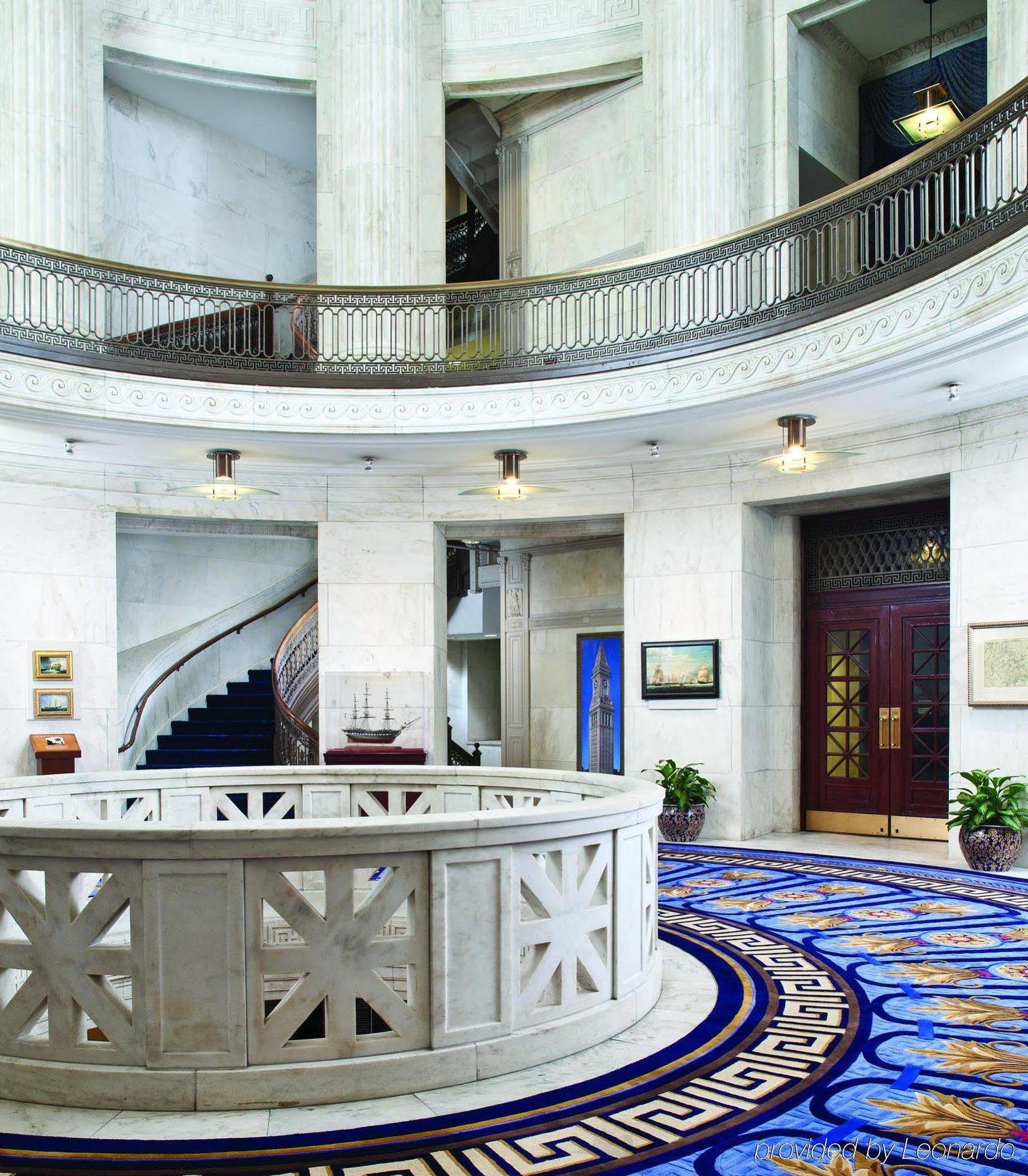 Отель Marriott Vacation Club At Custom House, Boston   Экстерьер фото